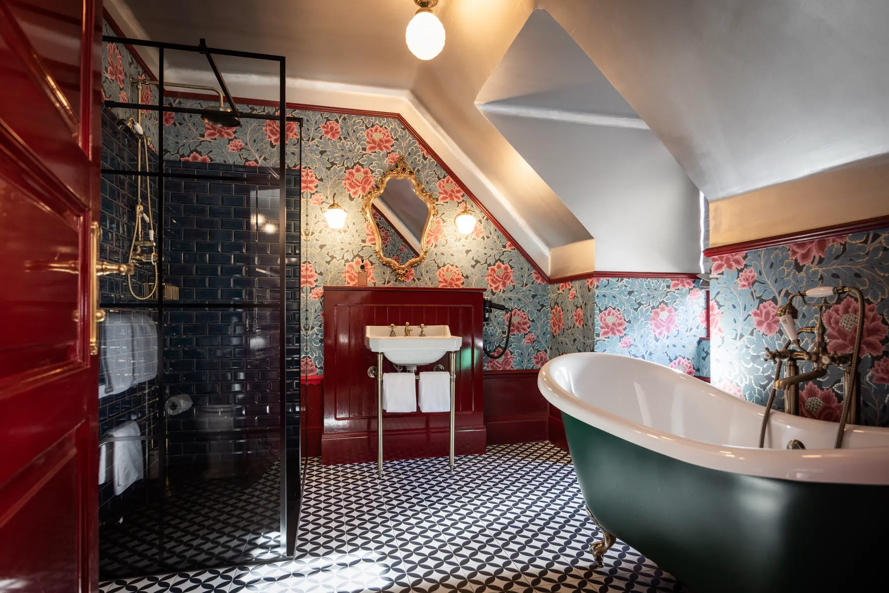 Vis-a-Vis-Extraordinaer-Zimmer-1U4A4424©MatthiasKronfuss