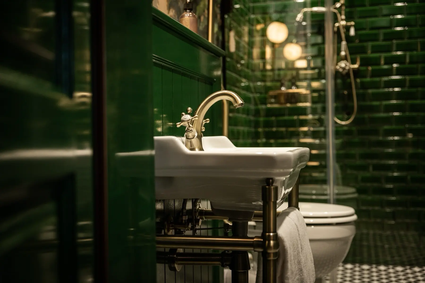 Vis-a-Vis-Zimmer-Tres-Jolie-1U4A4187©MatthiasKronfuss